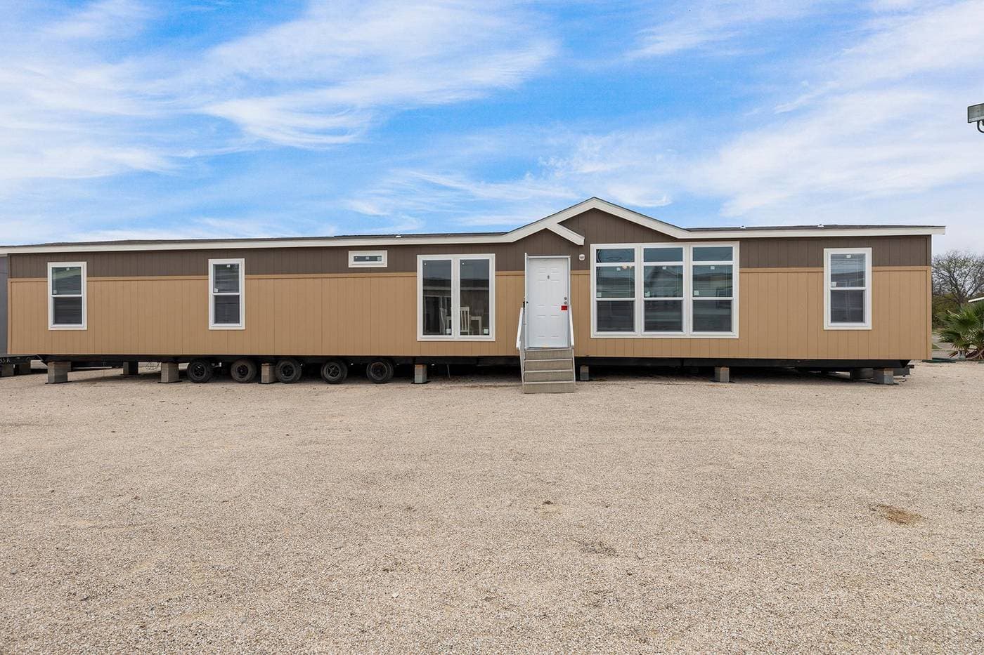 New Moon 2872A - Double Wide by Champion