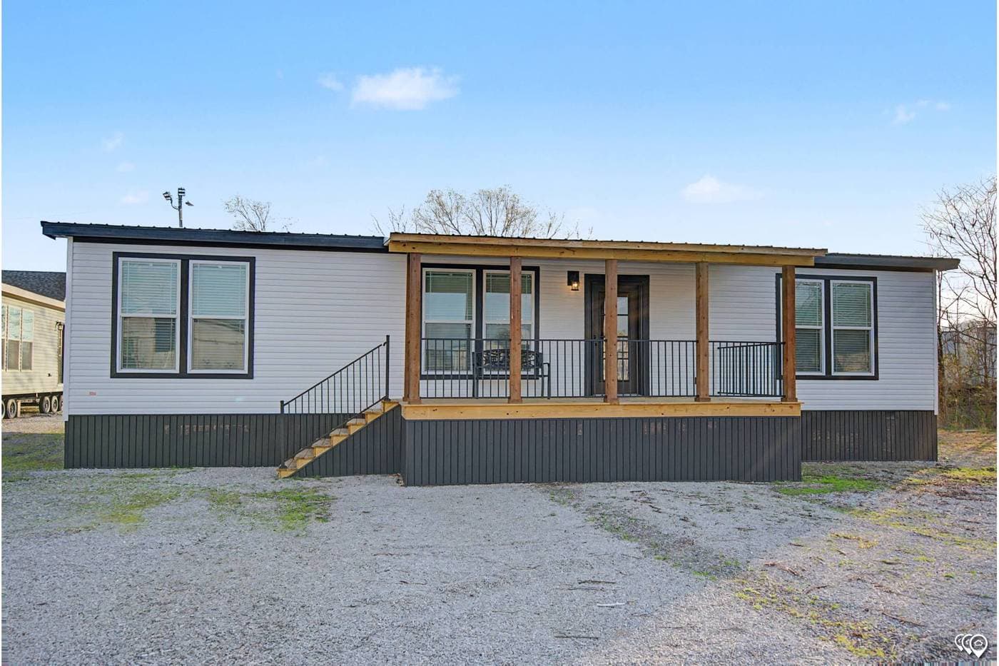 The Country Cottage DVHBSS-6417 - Double Wide by Deer Valley