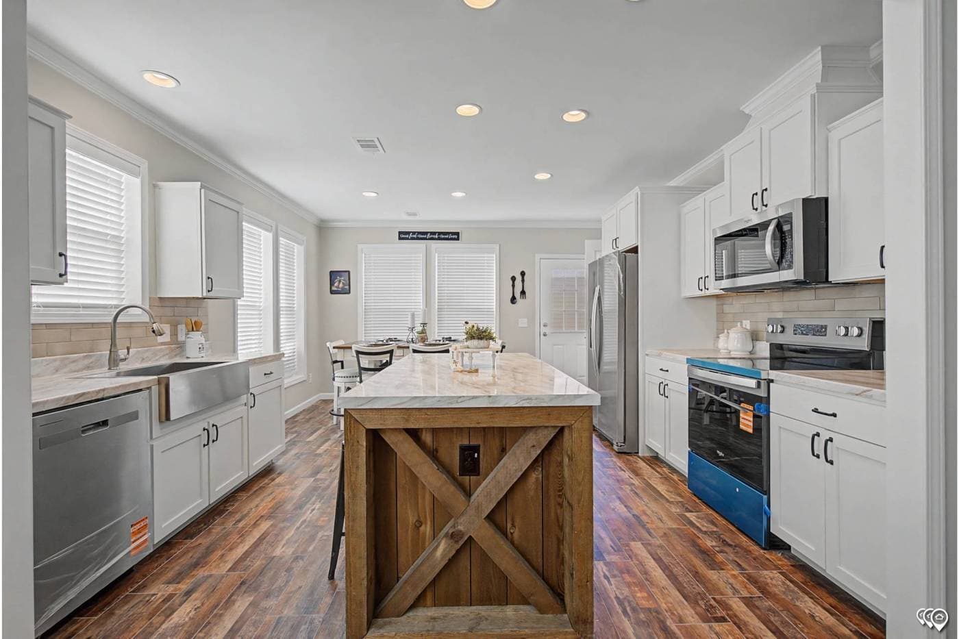 The Haven 2 Story DVHBSS-4501C - Double Wide by Deer Valley