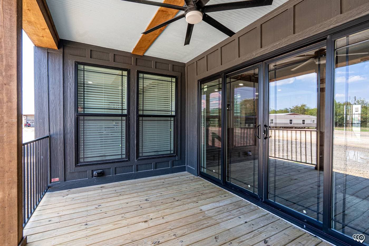 The Ole Hay Barn DVHBSS-4503 - Multi-Section by Deer Valley